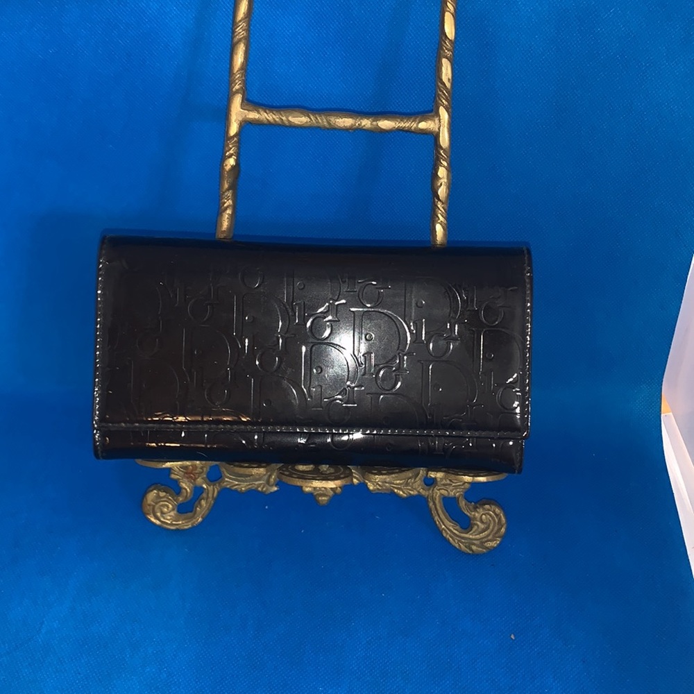 Dior signature Patent Leather Wallet - Picture 1 of 12